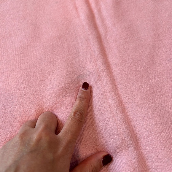 Baby/light pink 100 percent wool embellished scarf/wrap - Picture 4 of 10